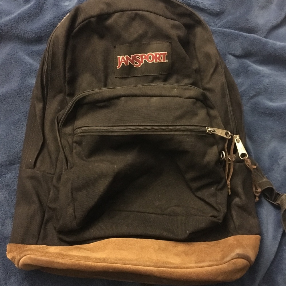 BLACK JANSPORT BACKPACK
